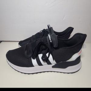 Like new adidas runing shoes size 11